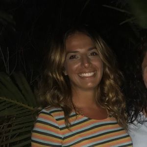 Meet your Posher, Nora